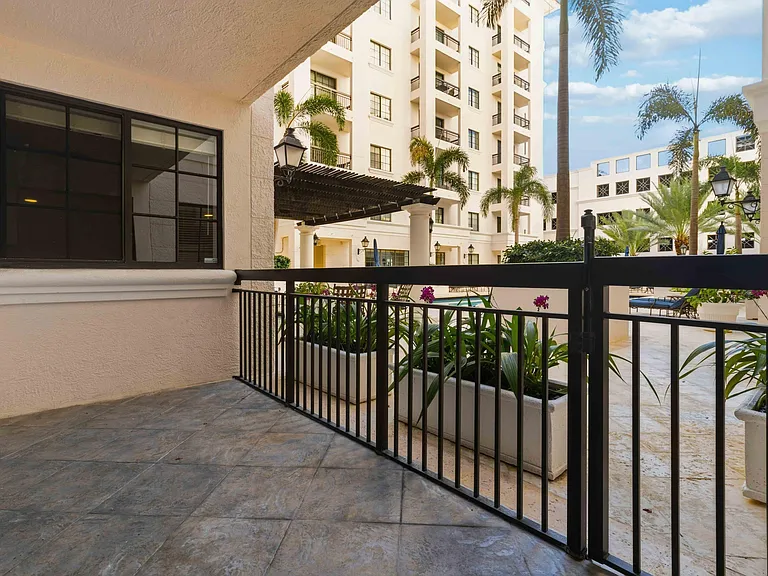 233 S Federal Hwy #208 — Photo 25