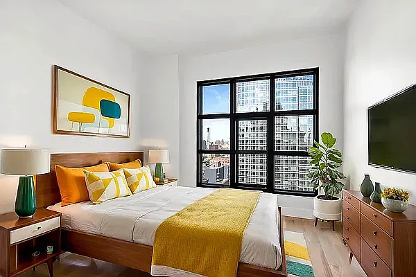 Rented by The KCI Group | media 6