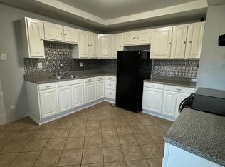 36 Santa Barbara St #36, Springfield, MA 01104