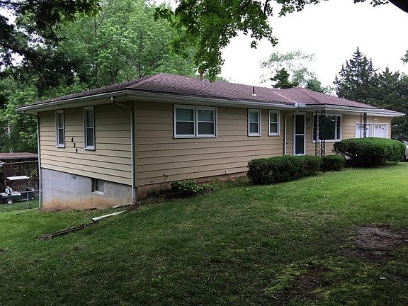 2nd image of 639 S 74th Ter