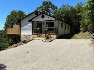 217 Stateline Dr, Eureka Springs, AR 72631