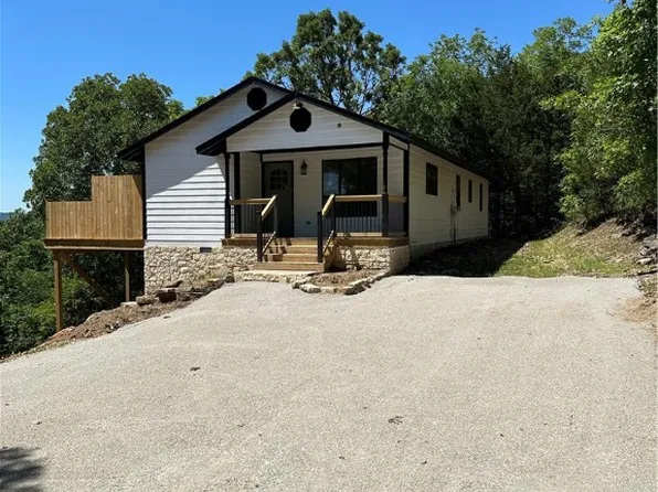 217 Stateline Dr, Eureka Springs, AR 72631