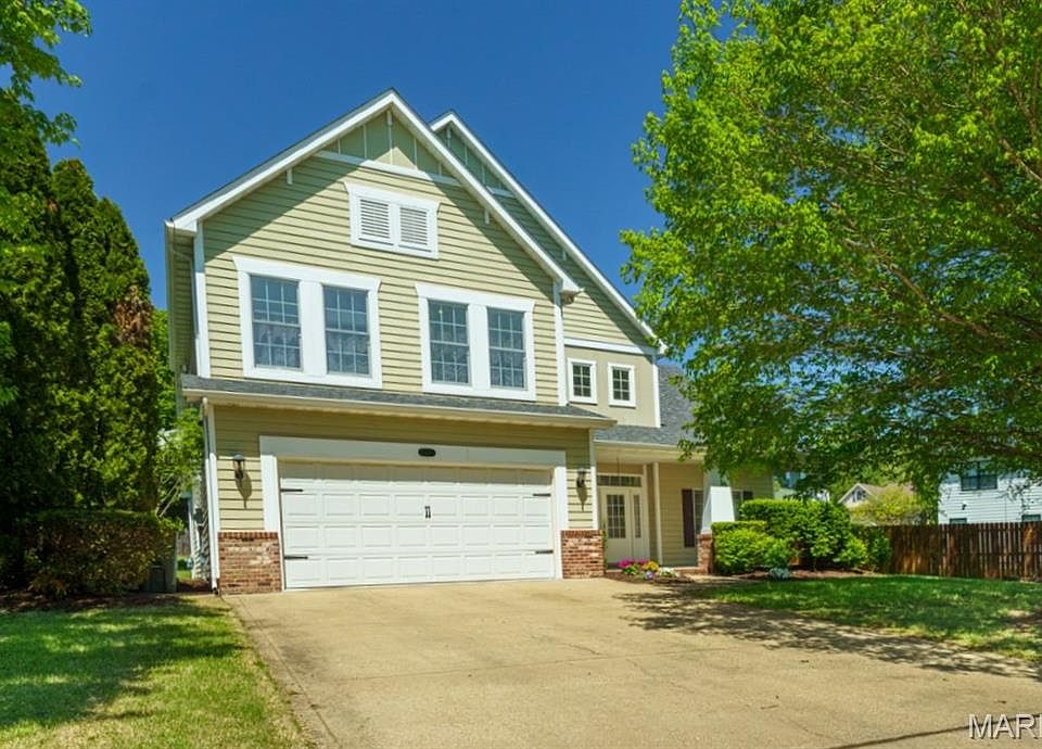 1st image of 905 Brookside Dr