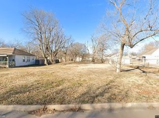 2445 S Ida Ave, Wichita, KS 67216