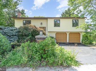 4303 Kentucky Dr, Harrisburg, PA 17112