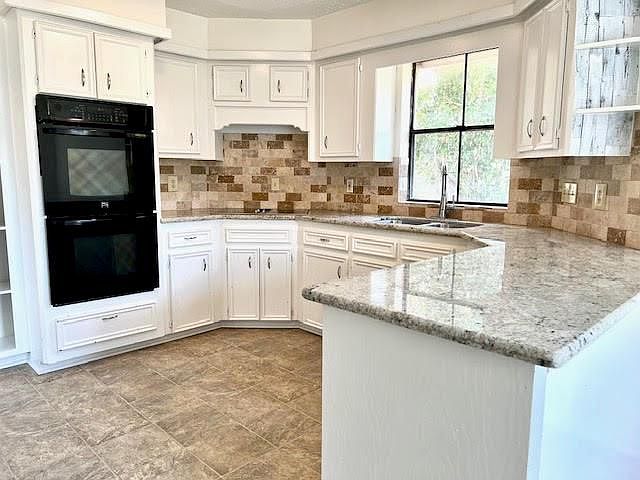 1st image of 3903 Elm Glen Dr