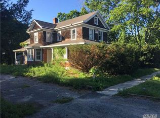 178 Main Rd, Riverhead, NY 11901