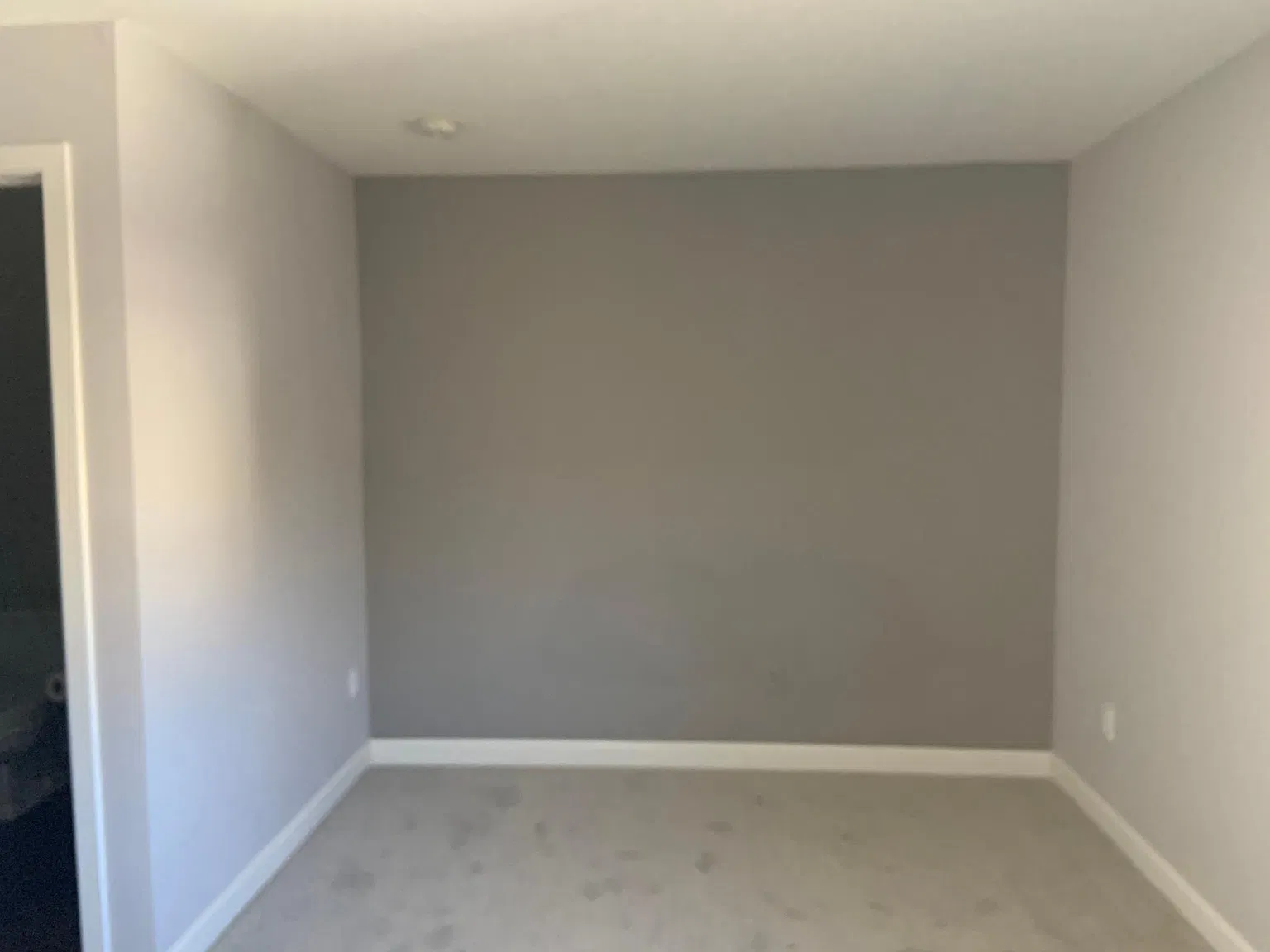 1 bed, 1.5 bath, 850 sqft, $1,750 — Photo 2
