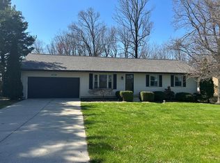 912 E Hanley Rd, Mansfield, OH 44903