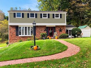 1808 Concord Dr, Allison Park, PA 15101
