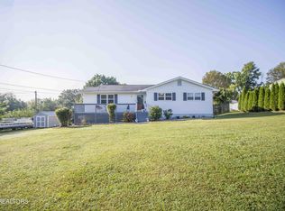 9020 Hillside Ave, Mascot, TN 37806