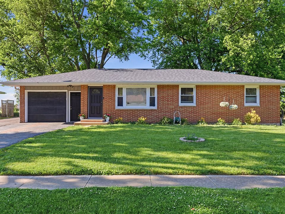 1st image of 120 Terry Dr
