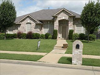 5th image of 2117 Silver Leaf Dr