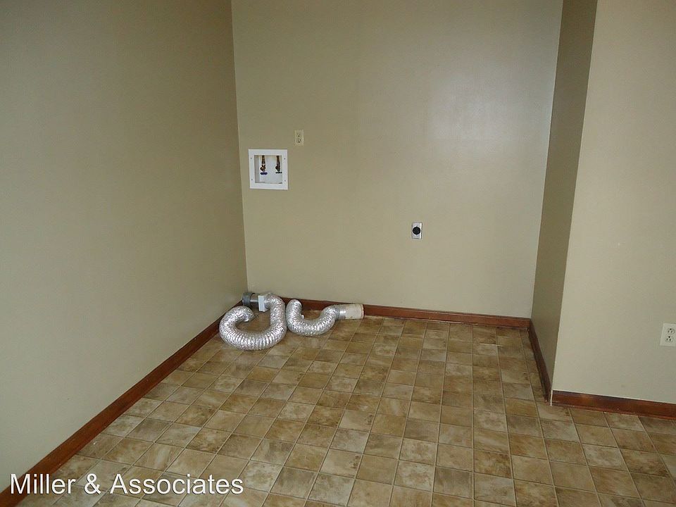 2nd image of 3443 Section House Rd APT 2