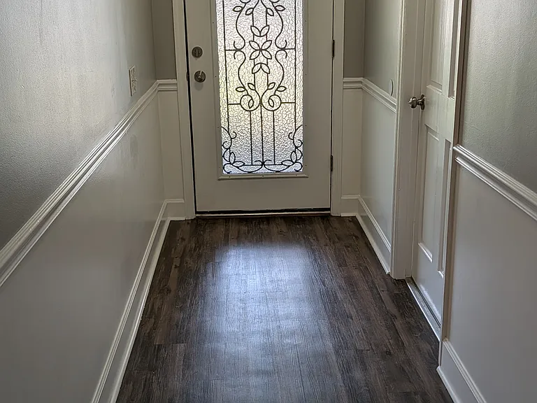 540 Linda St — Photo 11