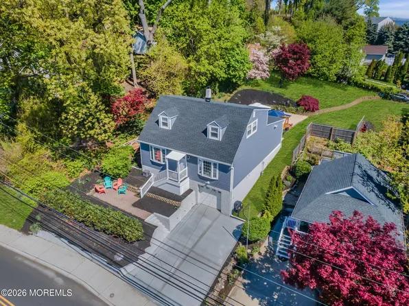 212 Linden Avenue, Highlands, NJ 07732