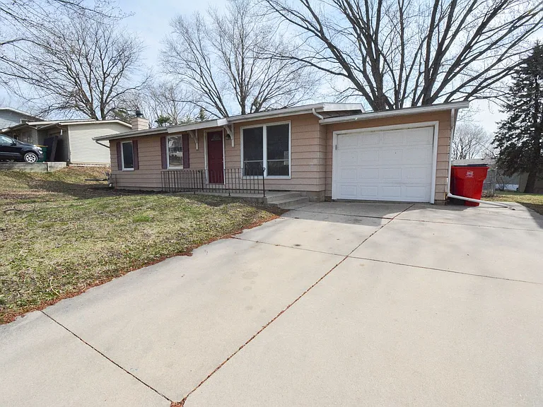 3960 Willow Heights Dr SW — Photo 1