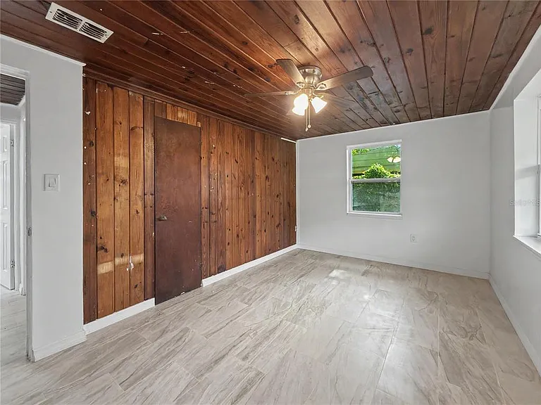 2848 W Harwood St — Photo 19