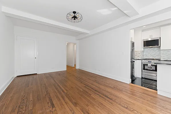 Rented by Douglas Elliman | media 18