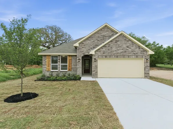 213 E Bullard St, Weatherford, TX 76086