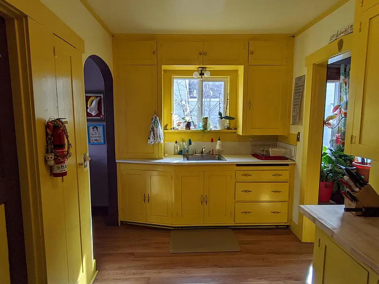 2712 Humboldt St — Photo 4