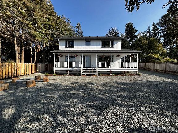 3rd image of 242 W Bluff Drive