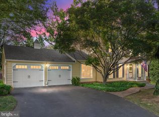 2703 Verily Ct, Oakton, VA 22124