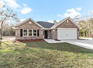 526 Azalea St, Hinesville, GA 31313