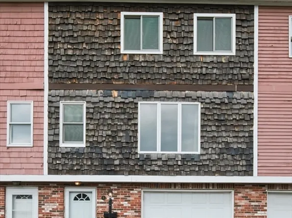 22 N Central St APT 5, Peabody, MA 01960