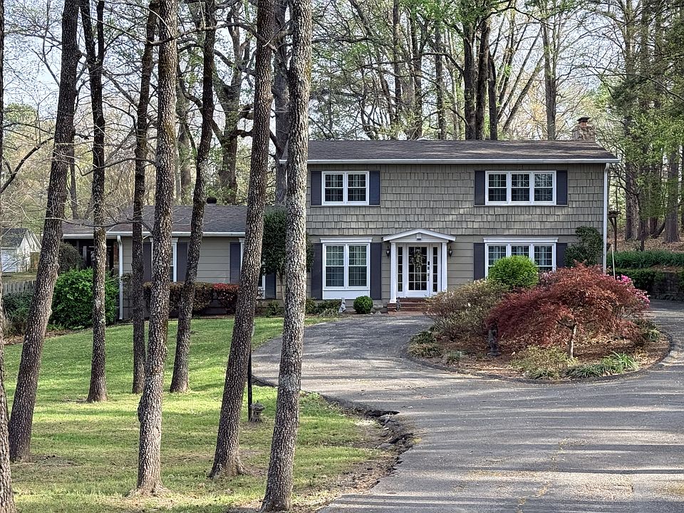 1st image of 261 Lackey Ln