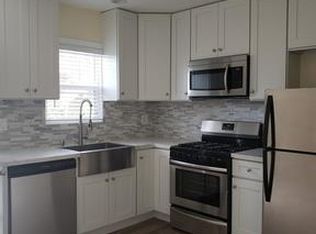 3205 Bartdon Ave APT 6, Inglewood, CA 90303