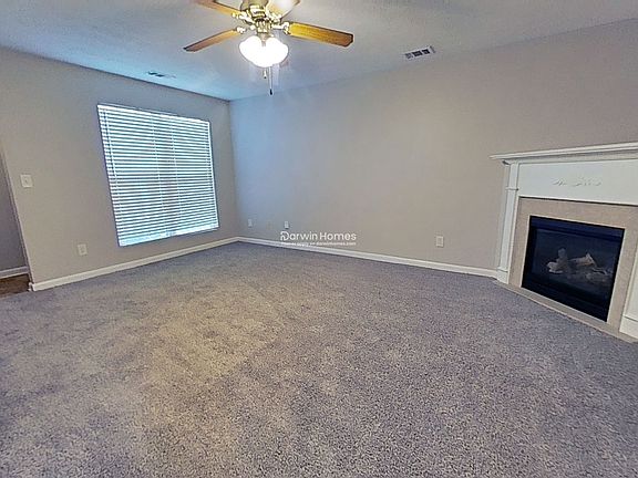 4th image of 1695 New Orleans Way