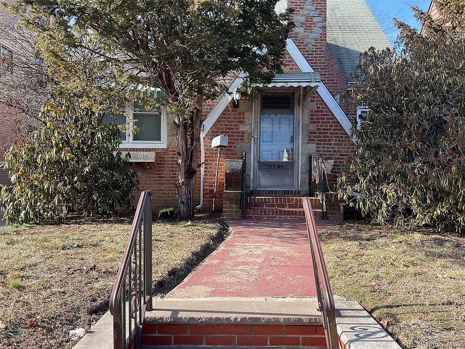 1st image of 11588 220th Street