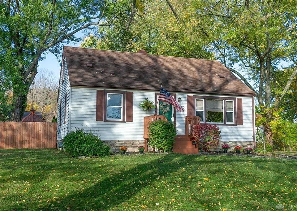 1st image of 7173 Maynard Ave