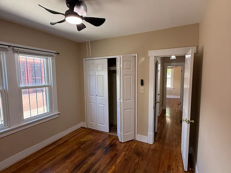 614 12th St NW — Photo 9
