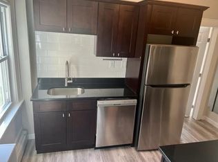 19 Maple Ave N #1, Westport, CT 06880