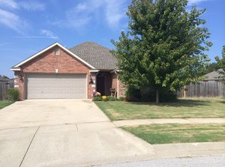 3922 W Brightwater Pl, Fayetteville, AR --