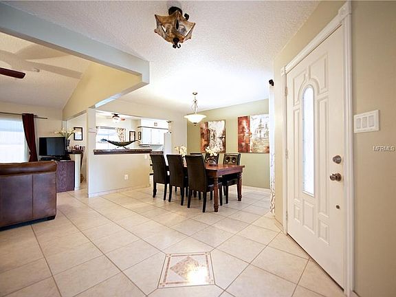 5th image of 7819 Bay Cedar Dr