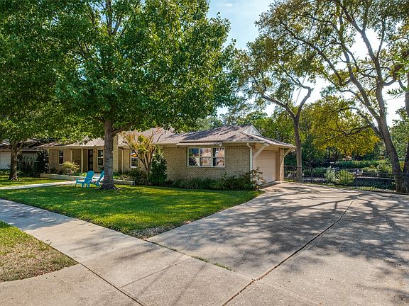 2nd image of 6640 Yosemite Ln