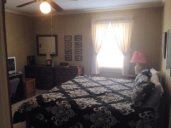 5th image of 1509 S Dogwood Dr