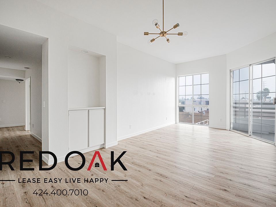 1st image of 4320 S Centinela Ave #302