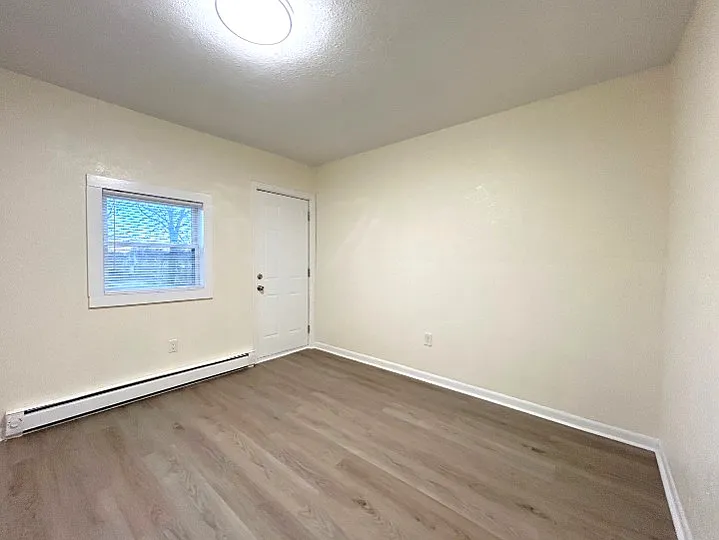 1 bed, $700 — Photo 4