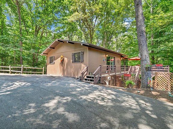 5th image of 1842 Thomason Ln