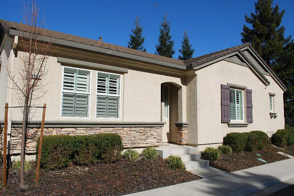 8087 Linda Isle Ln photo 1