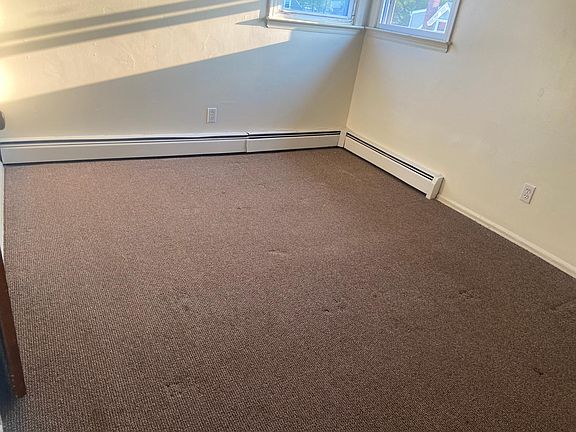 4th image of 360 Lehrer Ave