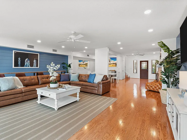 114 S Lake Dr — Photo 22