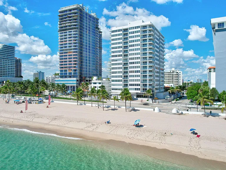 209 N Fort Lauderdale Beach Blvd #8A — Photo 57