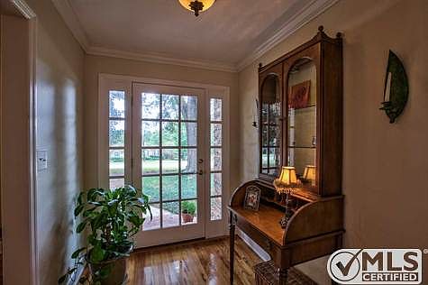3rd image of 2156 Orleans Dr