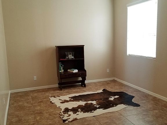 5th image of 25239 W Centre Ave