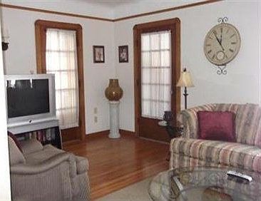 3rd image of 16705 Laverne Ave